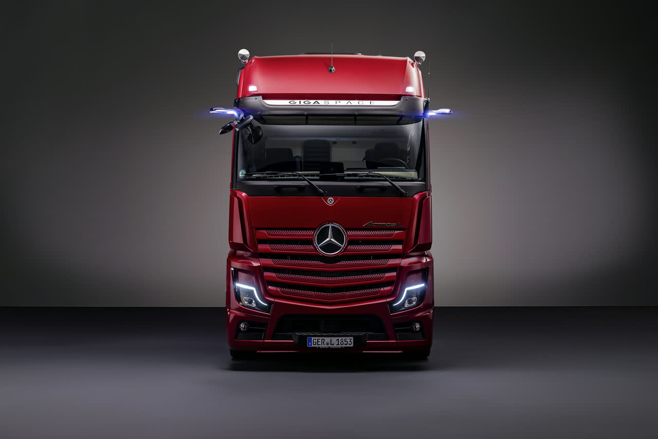 ACTROS Frontansicht